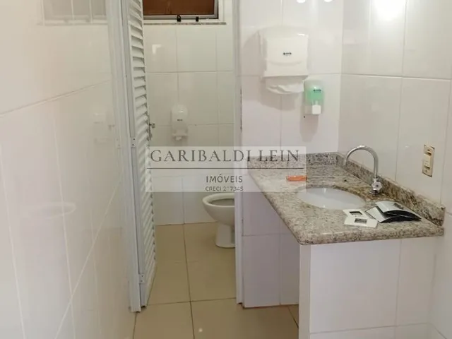 Imagem 3: 0 Galpão / depósito com 4 banheiros