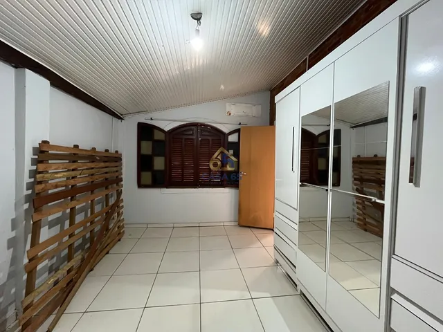 Imagem 10: Casa 2 Quartos no Coophema | Madeira, Pedra e Área de Lazer