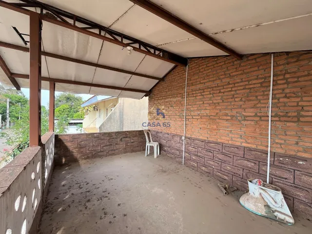 Imagem 13: Casa 2 Quartos no Coophema | Madeira, Pedra e Área de Lazer