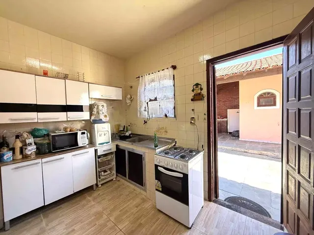 Imagem 2: Casa - Araruama Casa com 3 dormitórios