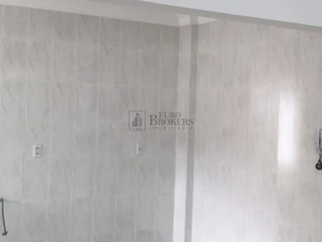 Imagem 6: Apartamento com 2 Dormitórios para Locação Anual em Balneário Camboriú