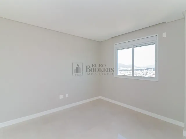 Imagem 10: Apartamento com 04 Suítes no Centro de Balneário Camboriú