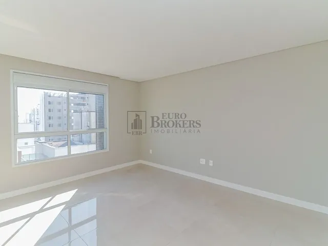 Imagem 8: Apartamento com 04 Suítes no Centro de Balneário Camboriú