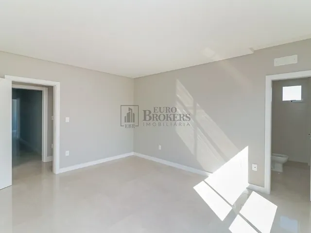 Imagem 12: Apartamento com 04 Suítes no Centro de Balneário Camboriú
