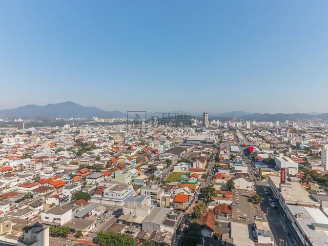 Imagem 15: Apartamento com 04 Suítes no Centro de Balneário Camboriú