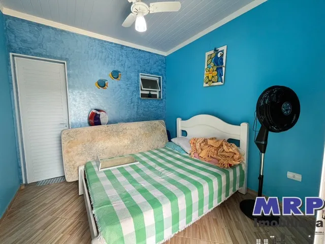 Imagem 5: Casa a Venda em Ubatuba com Piscina, 6 Dormitórios a 350 Metros da Praia de Maranduba. Aceita Financiamento !