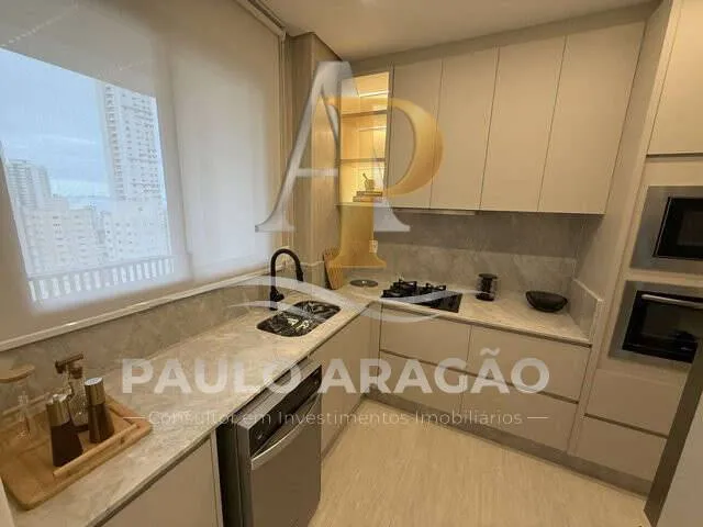 Imagem 4: Apartamento de Alto Padrão À Venda, no Residencial Hannover em Balneário Camboriú, Centro, com 3 Quartos, 120M²