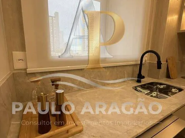 Imagem 5: Apartamento de Alto Padrão À Venda, no Residencial Hannover em Balneário Camboriú, Centro, com 3 Quartos, 120M²