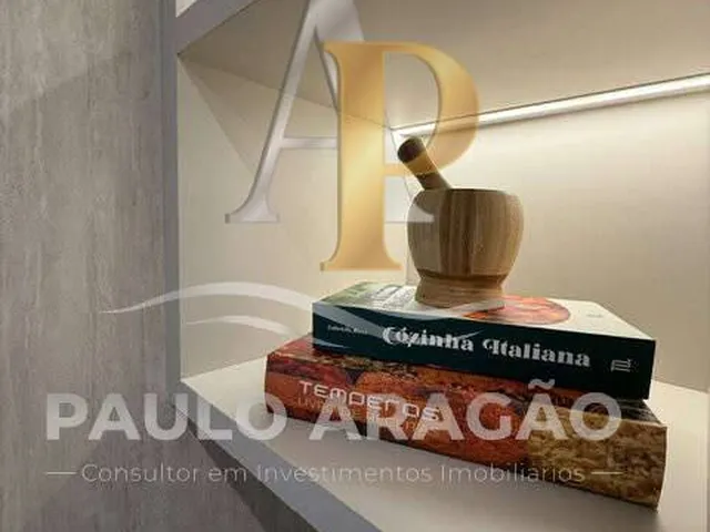 Imagem 6: Apartamento de Alto Padrão À Venda, no Residencial Hannover em Balneário Camboriú, Centro, com 3 Quartos, 120M²