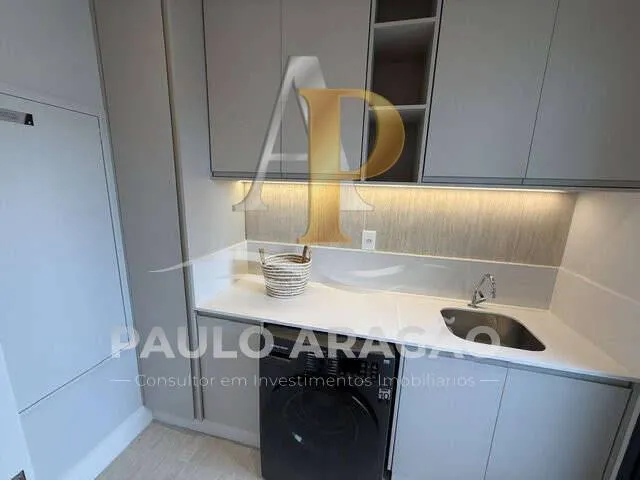 Imagem 16: Apartamento de Alto Padrão À Venda, no Residencial Hannover em Balneário Camboriú, Centro, com 3 Quartos, 120M²