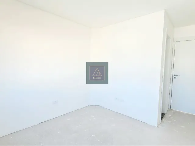 Imagem 8: Condomínio - Sobrado em Condomínio no Hauer com 3 Suítes, Quintal e Terraço. Próximo Ao Detran