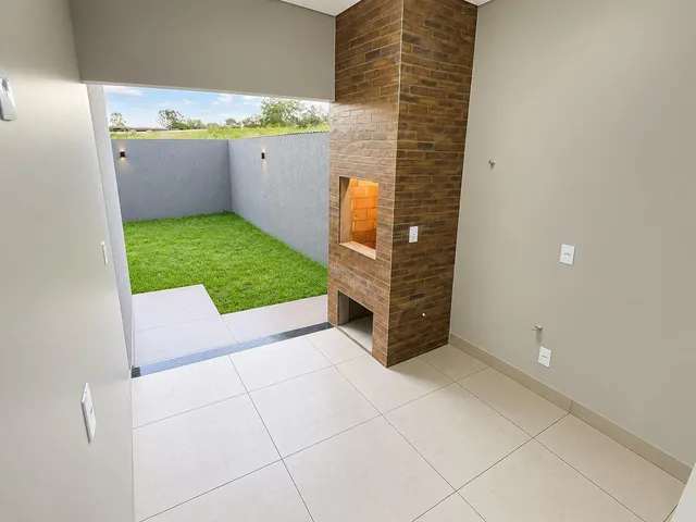 Imagem 3: Casa Nova e com Sobra de Terreno À Venda no Jardim Pancera - Toledo Pr