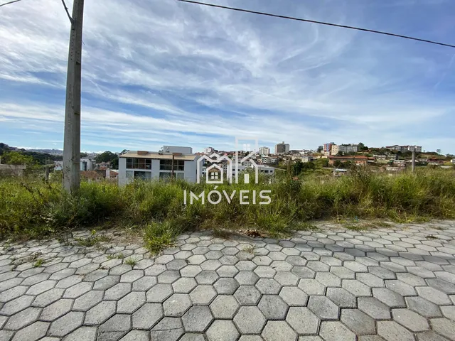 Imagem: Lote À Venda em Barbacena - Mg com 450M