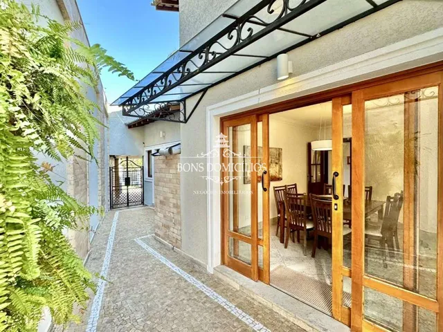 Imagem 3: Cond. São Paulo II - Maravilhosa! 5 Suítes, 70% Mobiliada, Lareiras, Piscina, Gourmet!