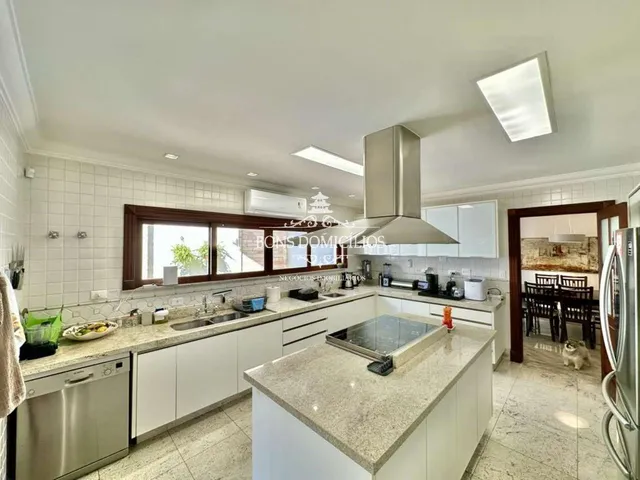 Imagem 7: Cond. São Paulo II - Maravilhosa! 5 Suítes, 70% Mobiliada, Lareiras, Piscina, Gourmet!