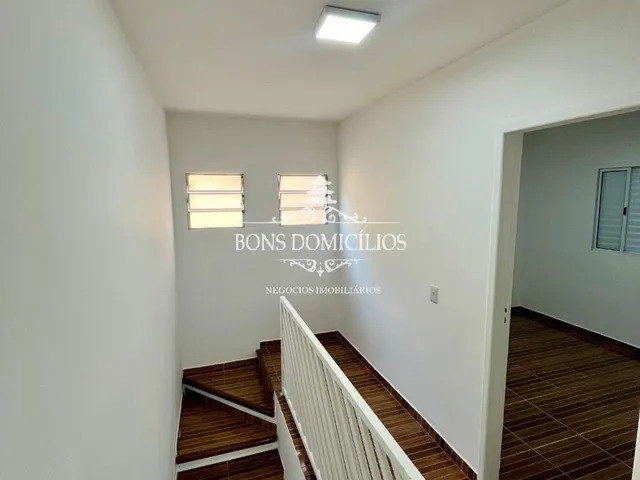 Imagem 14: Casa À Venda na Granja Vianna, Conforto, Espaço e Excelente Localização
