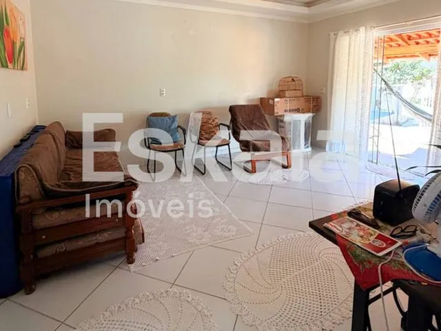 Imagem 2: Casa Semimobiliada com 360M² de Terreno