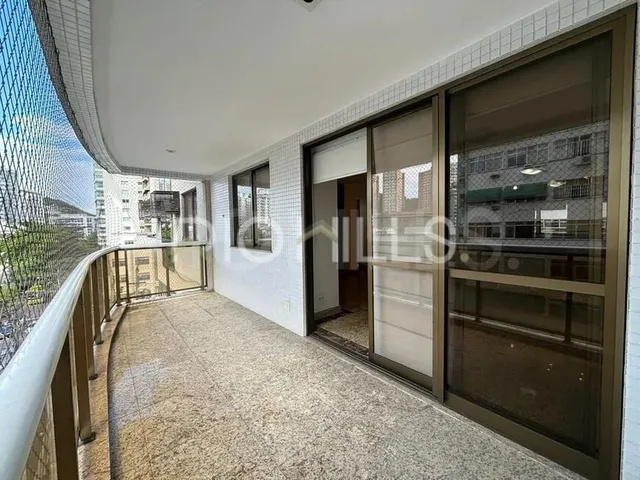 Imagem: Apartamento de 4 Quartos, com 145M², À