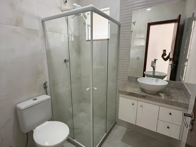 Imagem 2: Casa para Locação em Guarapari-Es, Bairro santa Mônica: 2 Quartos, Suíte, Área Gourmet, Churrasqueira, 85M². Imperdível!