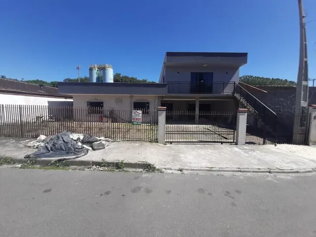 Imagem 2: 0 Casa com 3 dormitórios
