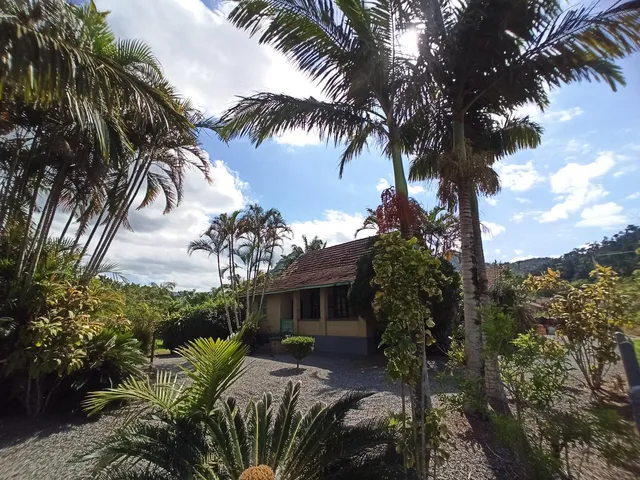 Imagem: Casa Enxaimel a Venda no Rio da Luz em Jaraguá