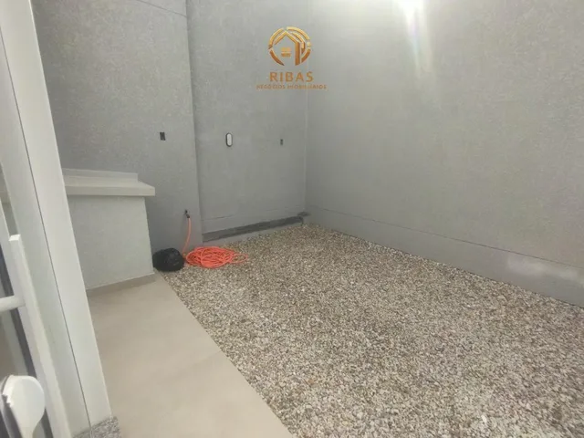 Imagem 7: Geminado Duplex a Venda no Bairro Amizade em Jaraguá do Sul - 01 Suíte + 02 Quartos