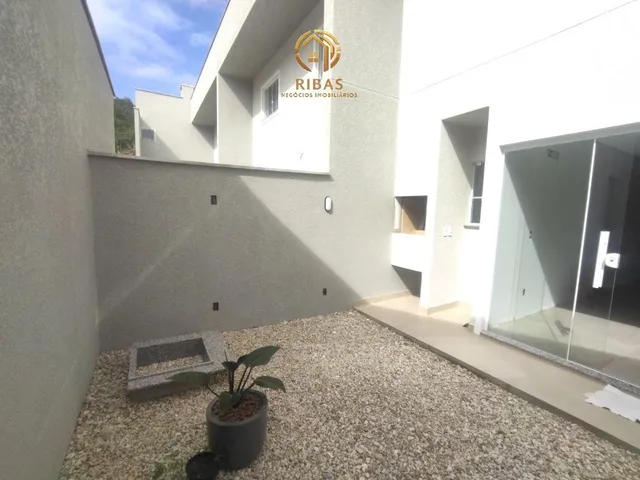 Imagem 4: Geminado Duplex a Venda no Bairro Amizade em Jaraguá do Sul - 01 Suíte + 02 Quartos