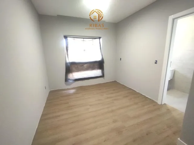 Imagem 15: Geminado Duplex a Venda no Bairro Amizade em Jaraguá do Sul - 01 Suíte + 02 Quartos