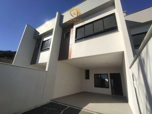 Imagem: Geminado Duplex para Venda no Bairro Czerniewicz