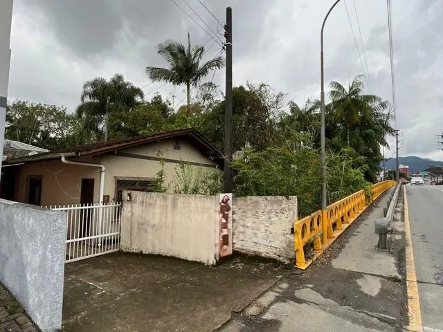 Imagem: Casa Bem no Centro de Jaraguá do Sul