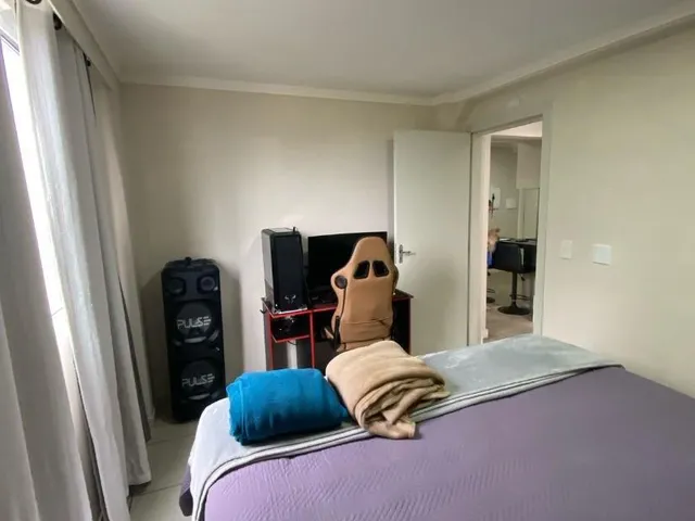 Imagem 12: Navegantes Poucos Metros da Praia