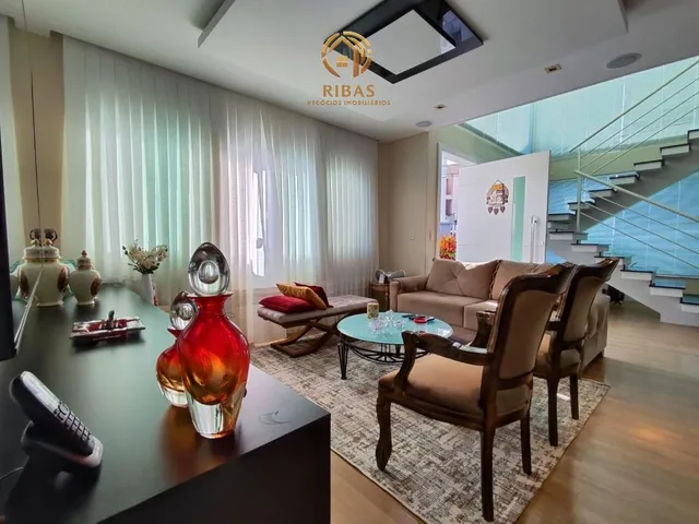 Imagem: Casa a Venda no Centro da Cidade de Jaraguá