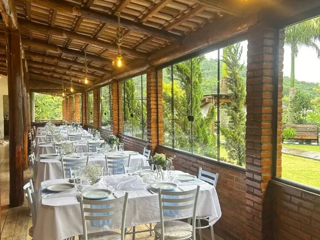 Imagem 8: Ampla Sala Comercial em Guaramirim