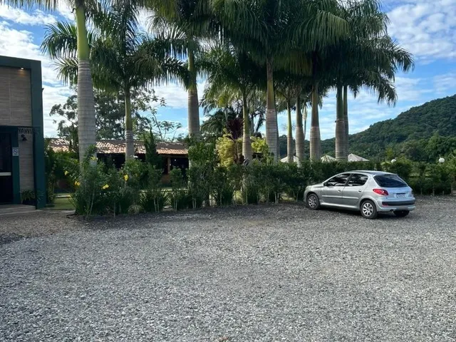Imagem 3: Ampla Sala Comercial em Guaramirim