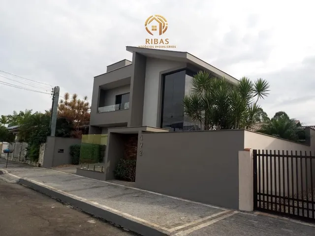 Imagem: Sobrado no Bairro Amizade - Jaraguá do
