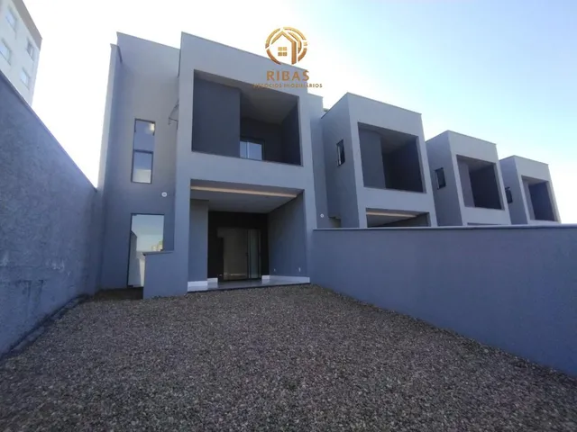 Imagem 4: Geminado Duplex a Venda no Bairro Rau em Jaraguá do Sul