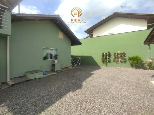 Imagem 15: Ampla Casa a Venda no Bairro Amizade em Jaraguá do Sul