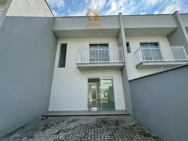 Imagem: Geminado Duplex com 03 Quartos a Venda no