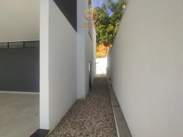 Imagem 5: Casa Duplex Alto Padrão a Venda no Bairro Amizade em Jaraguá do Sul