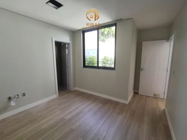 Imagem 7: Casa Duplex Alto Padrão a Venda no Bairro Amizade em Jaraguá do Sul