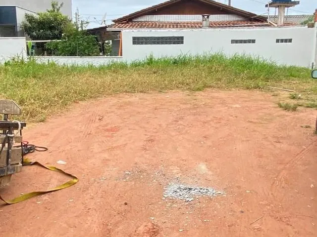 Imagem 2: Terreno na Praia de Itajuba Sc