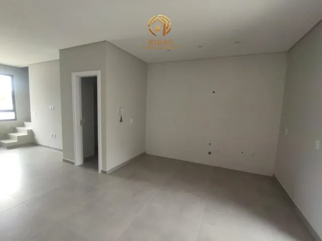 Imagem 10: Geminado Duplex a Venda no Bairro Amizade em Guaramirim - 01 Suíte + 02 Quartos