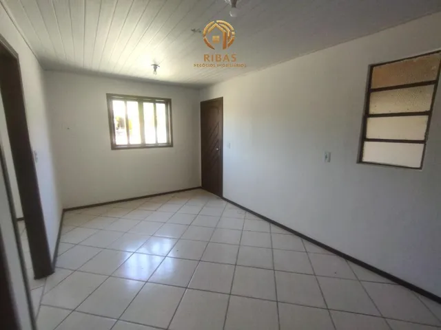 Imagem 12: Casa Padrão a Venda no Bairro Tifa Martins em Jaraguá do Sul - 01 Suíte + 02 Quartos