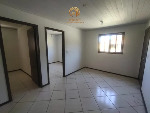 Imagem 5: Casa Padrão a Venda no Bairro Tifa Martins em Jaraguá do Sul - 01 Suíte + 02 Quartos