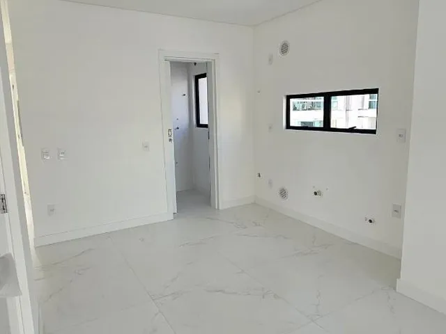 Imagem 16: Apartamento Pronto para Morar na Meia Praia em Itapema