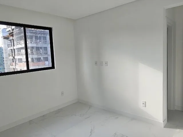Imagem 4: Apartamento Pronto para Morar na Meia Praia em Itapema