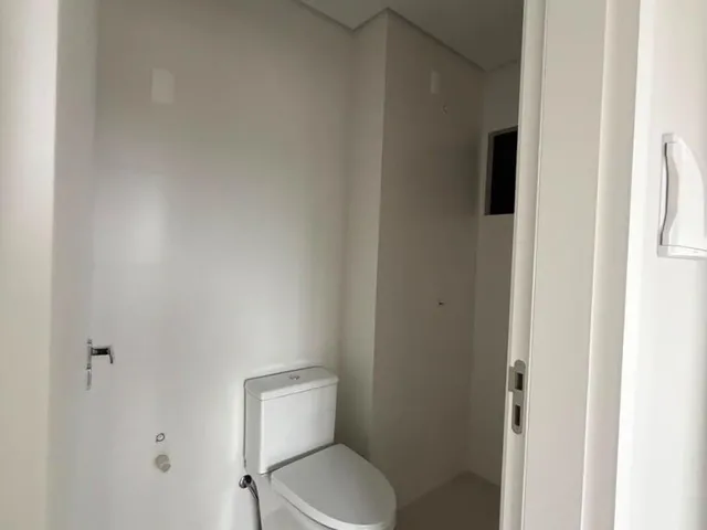 Imagem 7: Apartamento Novo a Venda na Praia de Armação na Penha/Sc