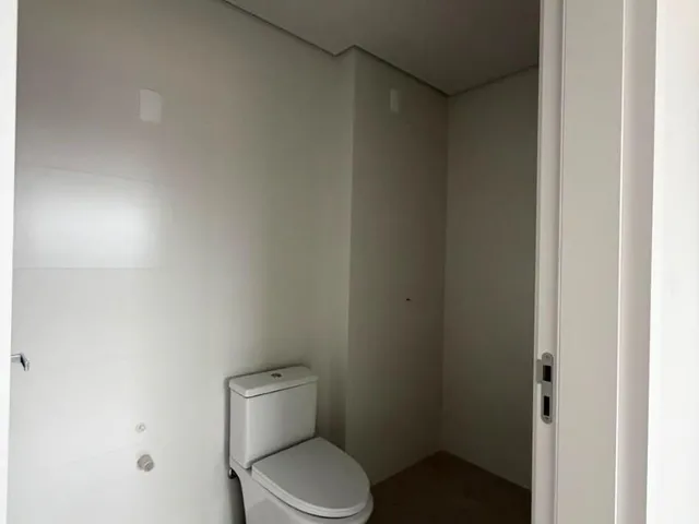 Imagem 3: Apartamento Novo a Venda na Praia de Armação na Penha/Sc