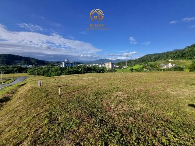 Imagem: Lote a Avenda na Barra do Rio Cerro