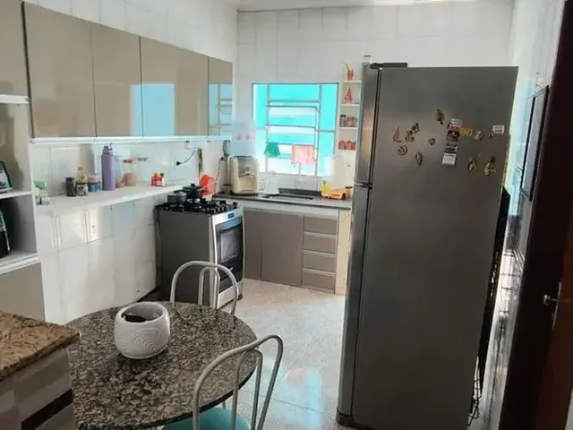 Imagem 6: Casa À Venda no Vergel do Lago, 2/4 Sendo 1 Suíte, Jardim, 1 Vaga, 137M2